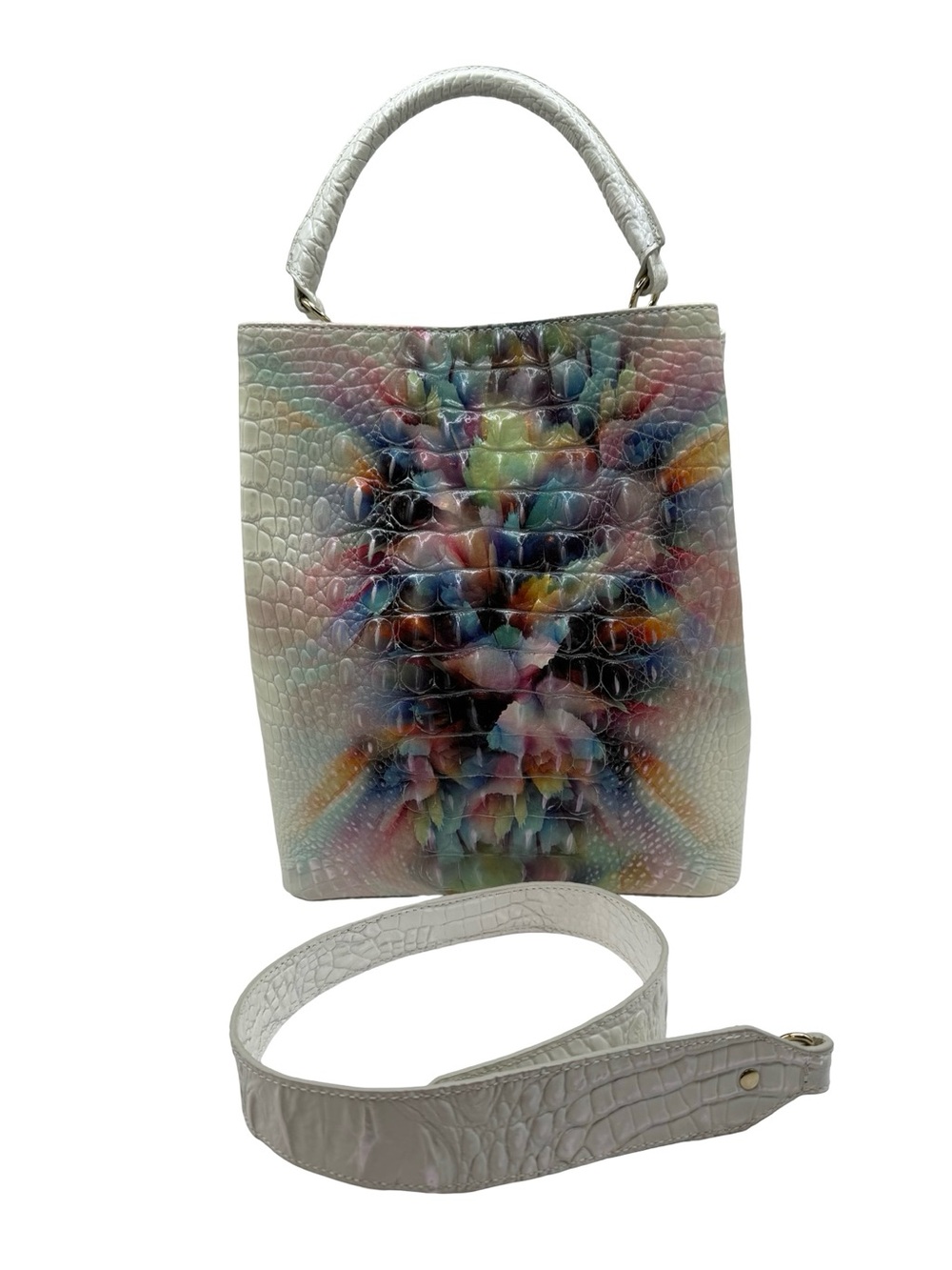 Brahmin Amelia in Prism Ombré - Picture 2 of 9